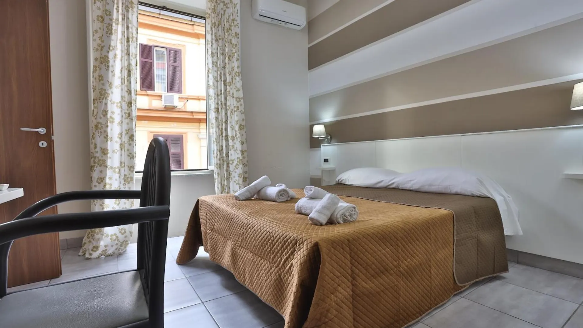 Bed & Breakfast B&B House Bamba Luxury Napoli Italia