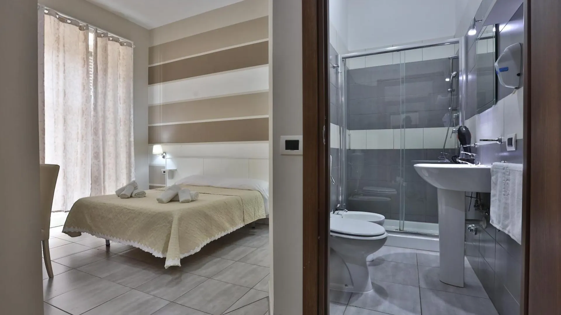B&B House Bamba Luxury Napoli 0*,  Italia